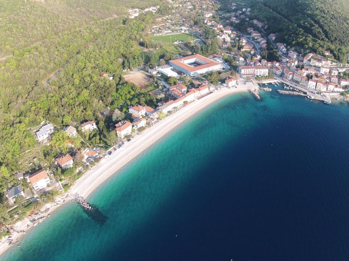 Apartments Rubin Mošćenička Draga Buitenkant foto